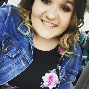 Meet your Posher, Tori